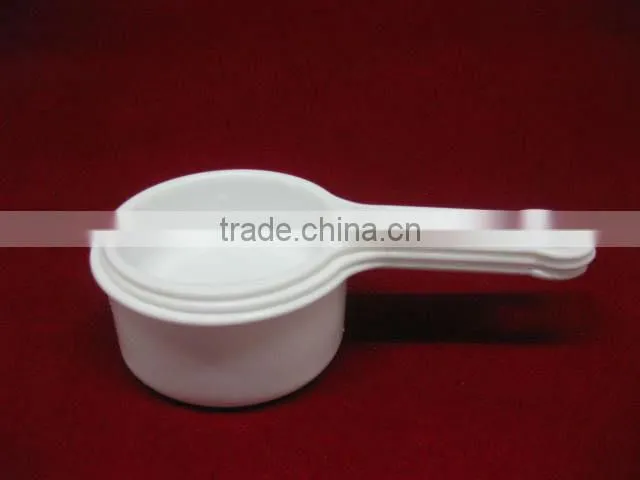 Plastic neasuring spoon set