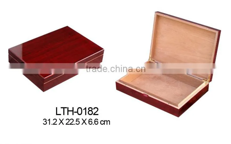 Beautiful cherry finish small simple wood Cigar case wholesale