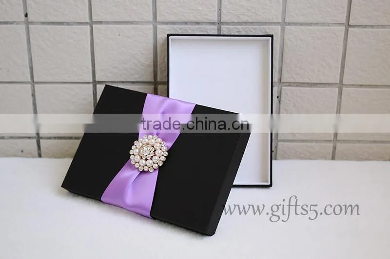 Customized Made-In-China Luxury Ribbon Wedding Invitation Box For Gift