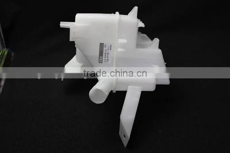 Auto wiper water pot for TEANA