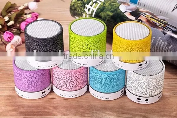 Hot selling wireless cheap mini bluetooth speaker with flashing light