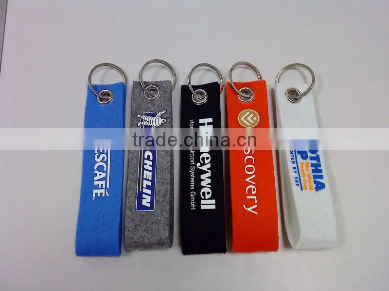 Fashional wool felt keychain