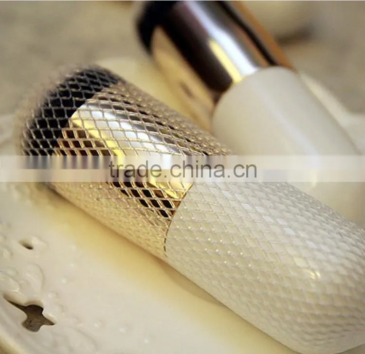 fashionable face brush makeup brush cosmetic tool