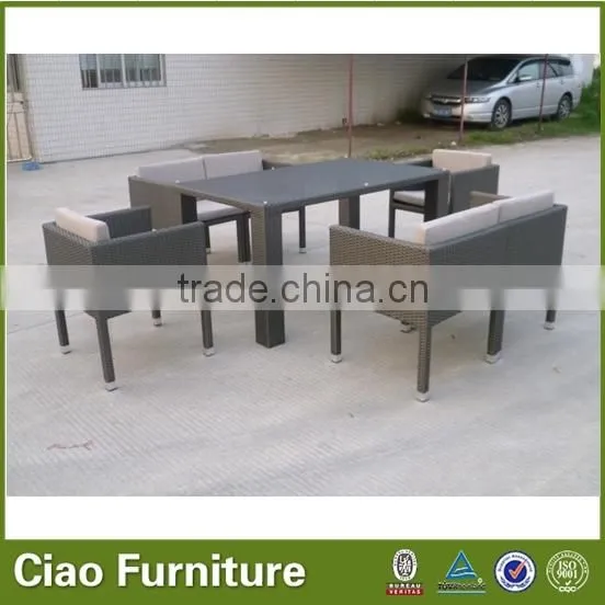 2014 New Style PE Rattan high end garden dining table with chairs