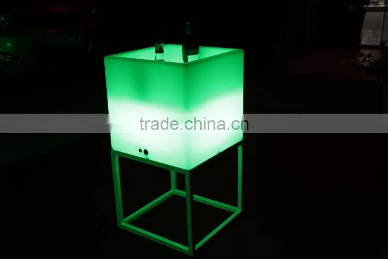 Rotomolded plastic square concrete planter with led light