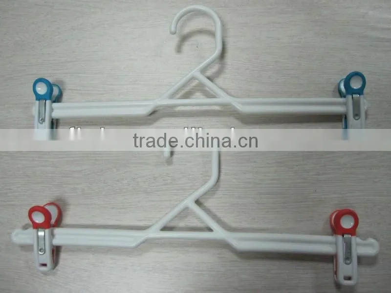Fashionable colorful high quality cloth hanger