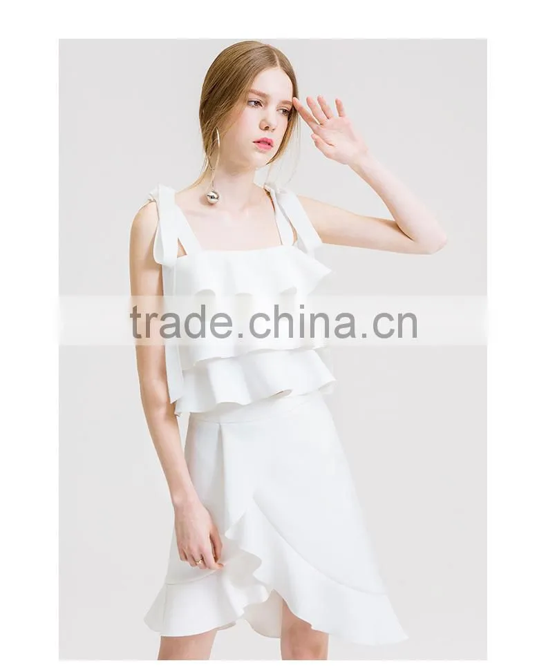 2017 summer new top Couture white strapless strap all-match thin coat fashion Blouse
