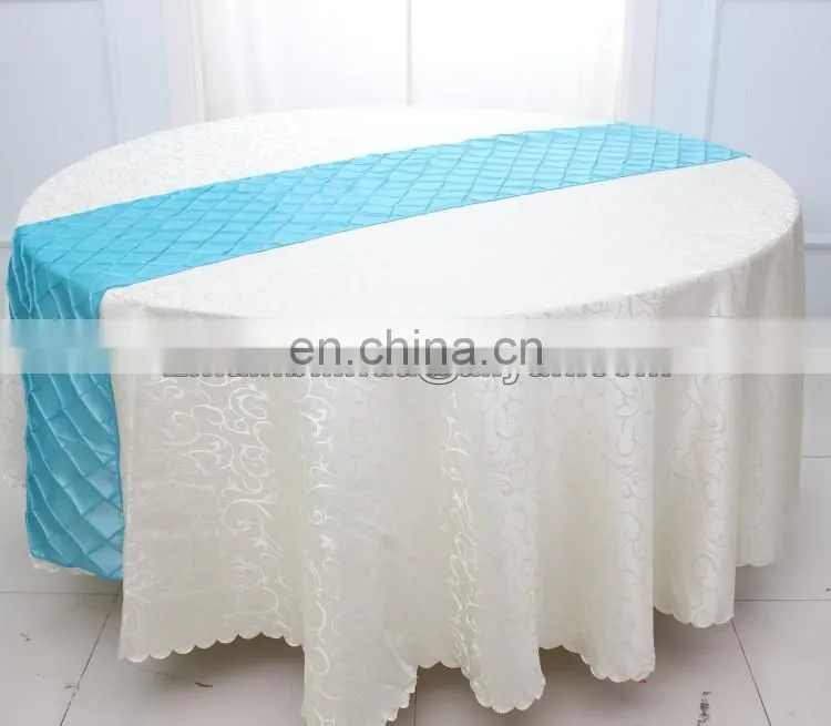 good cheap pintuck table runner for wedding