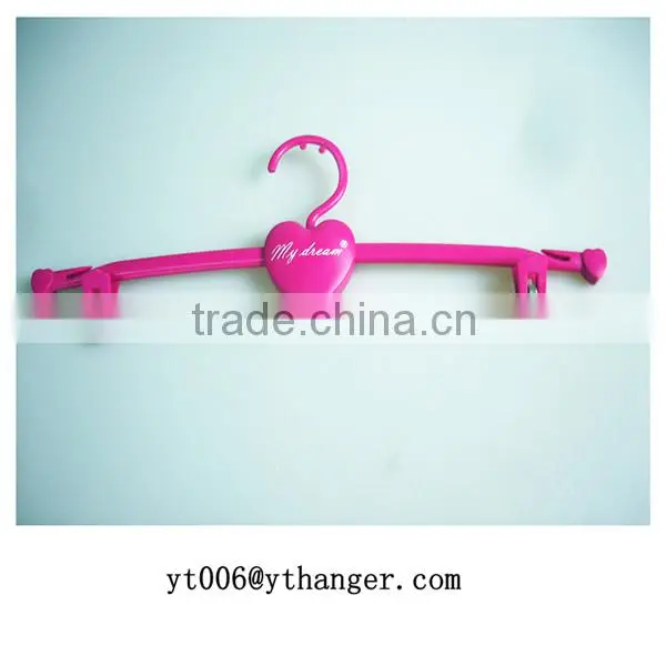 RQ353 newest plastic bra hanger underwear hanger with clips