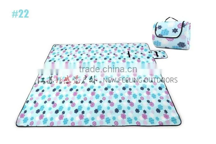 Foldable Polyester Fleece Aluminum Film Back Waterproof Outdoor Mattress 2mx2m