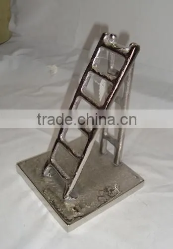 Aluminum Decorative Hand