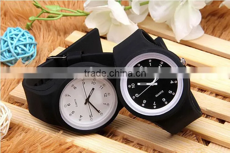 Attactive whole luminous silicone jelly watches top sale interchangeable strap watch