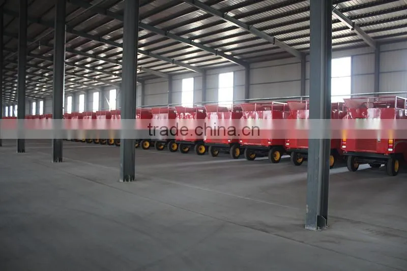 Good modern agricultural machinery 4QZ-1800 self-propelled mini corn harvester machine
