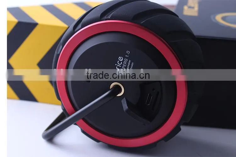 China factory price portable bluetooth speaker with Long playing time 5-7 hours