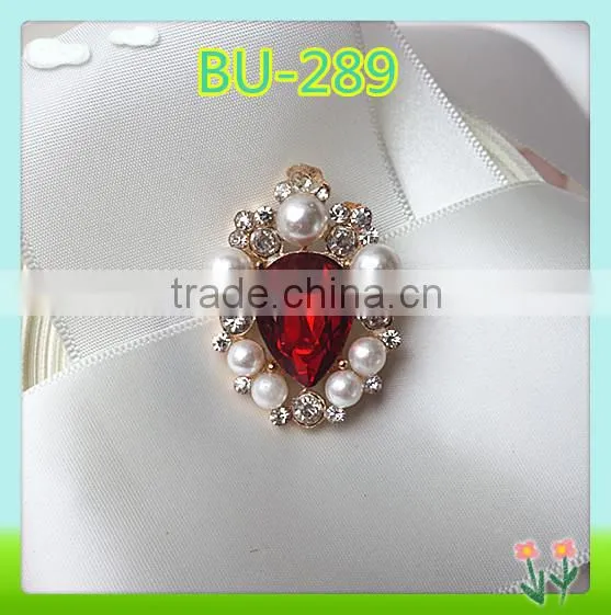 2016 newest design decorative red crystal rhinestone button