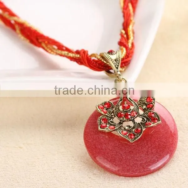 Vintage Fashion Lady Stone Necklace Wholesale