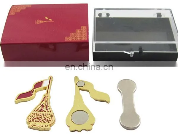 metal Qatar national day soft enamel flag pin badge