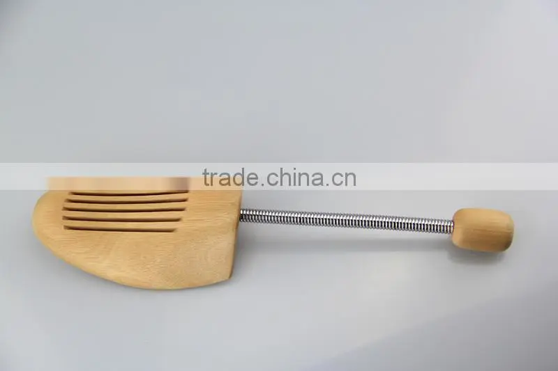 LX-011-013 shoe keeper cedar shoe trees