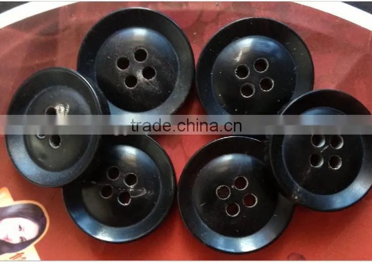 Sedex Audited Factory 2 Pillar ox horn button, buffalo horn button