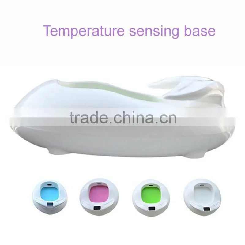 New design high borosilicate glass baby feeding bottle pink green bule color with temperature sensing base
