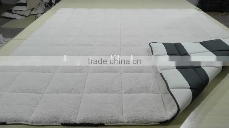2016 Best selling product super soft microfiber quilt, Lamb Fleece Duvet made in china