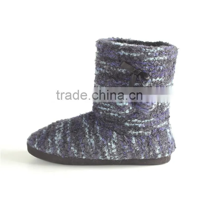 Ladies knitted boot
