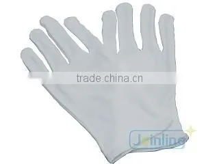 Disposable Powdered Nitrile Gloves