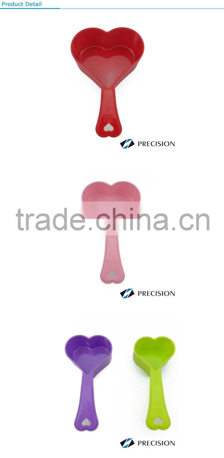 Promotion Heart Shape Measuring Cup