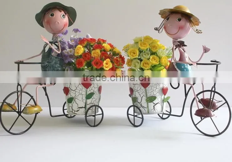Metal flower pot rack