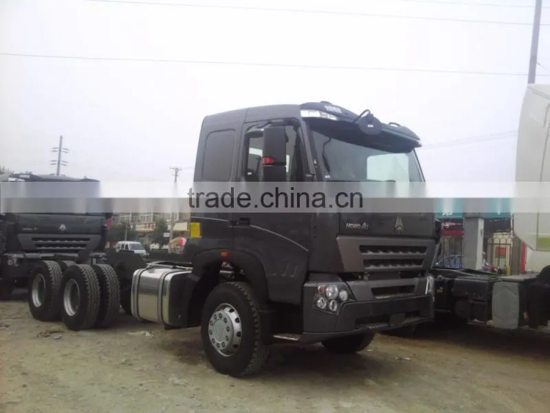 SINOTRUK HOWO Tractor Truck 6X4 for sale