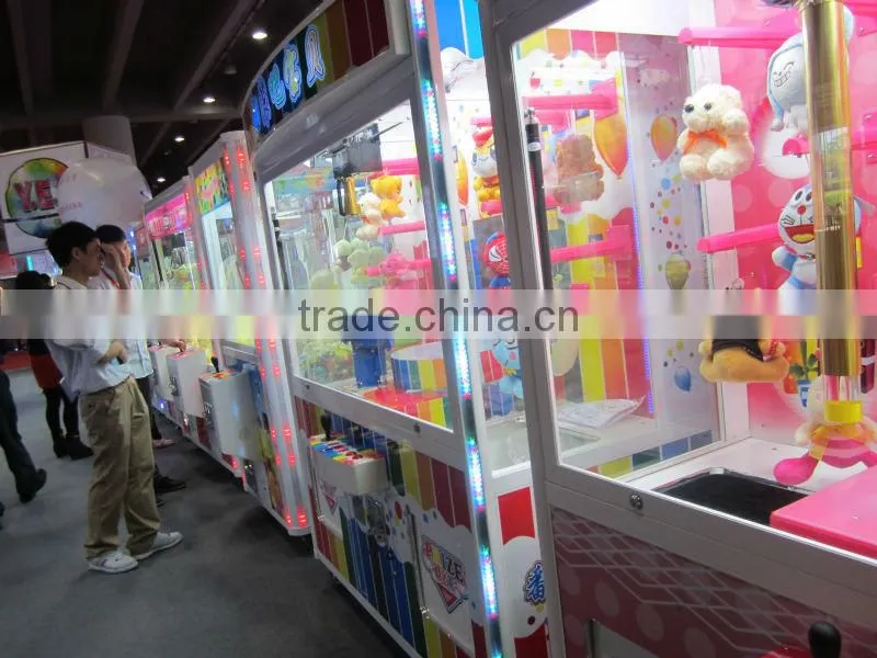 DF-G 060 / toy story gift prize game - Electronic toy claw crane machine for sale