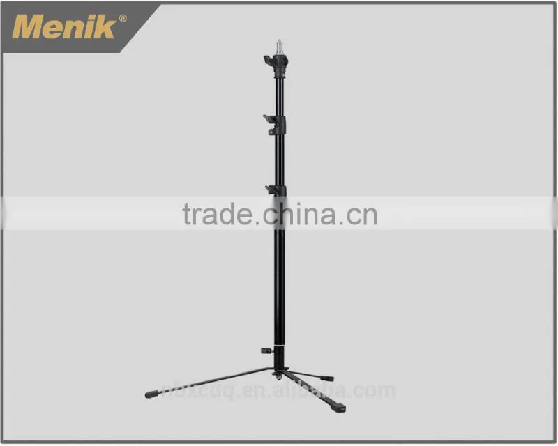 D-10 flexible grow flood light stand