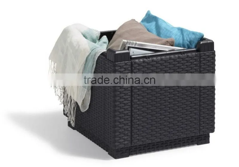 2017 Trade Assurance New Spring Coming cheap all weather modern Cube rattan footstool occasional