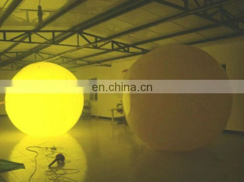 2013 Hot-Selling outdoor plastic advertising balloon with light