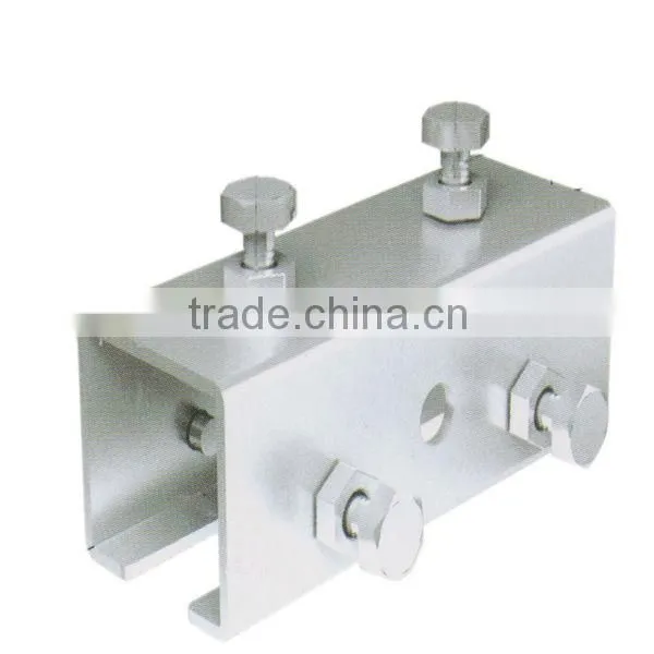 Competitive C-Track wedding dress hanger with best quality