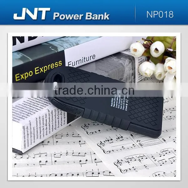 high capacity rechargeable mobile Solar power bank with dual USB output NP019