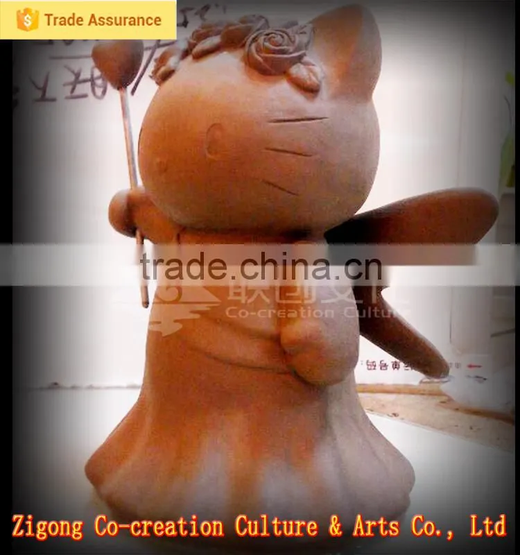 Art clay sculpture
