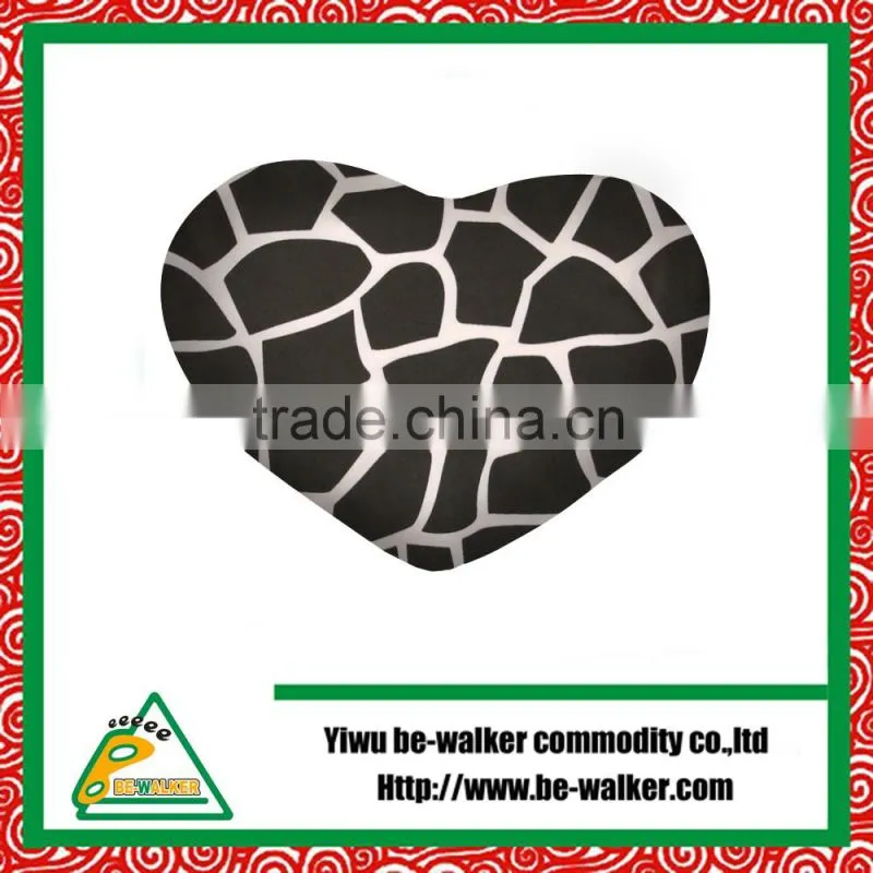 Stuffed Plate Printing Heart Shape Pillow,Inflatable Home Textile Cushion