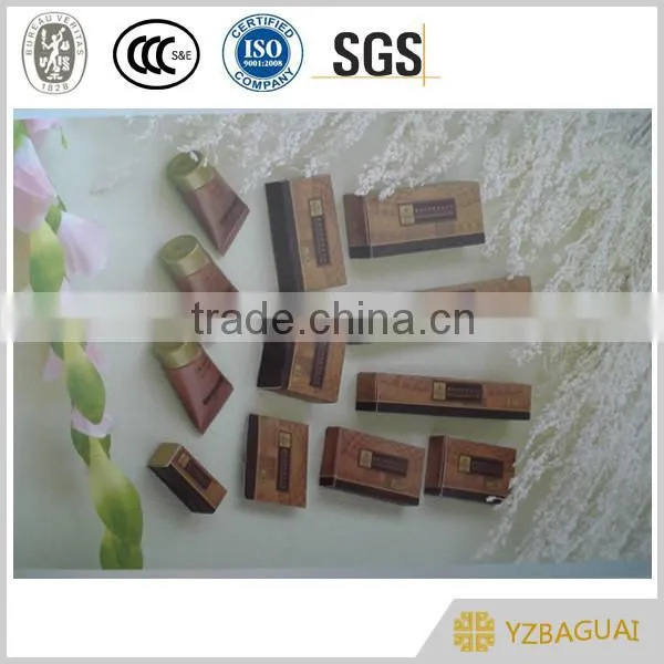 hotel soap and shampoo bottles