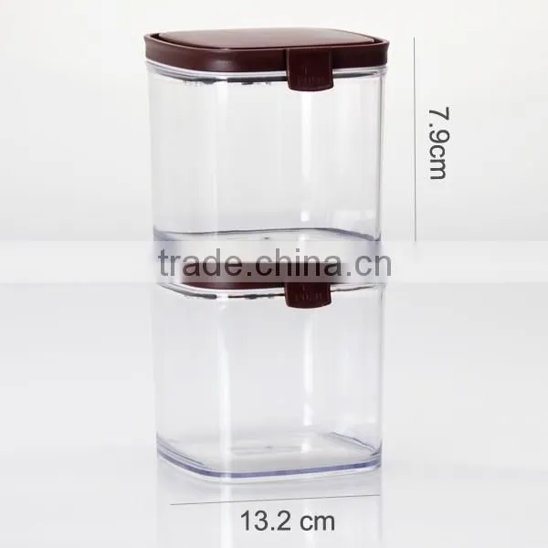 Ultra-Clear Push to Open clear plastic hinged food container