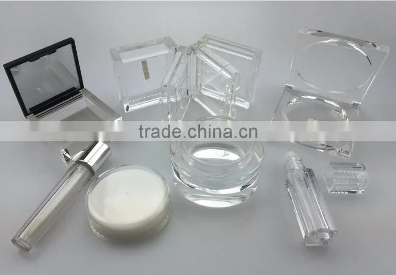 Plastic mould for cosmetic products