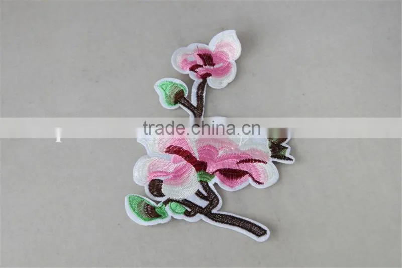 beautiful pink color wild peach flower embroidery patch fashion applique polyester logo patches for garment