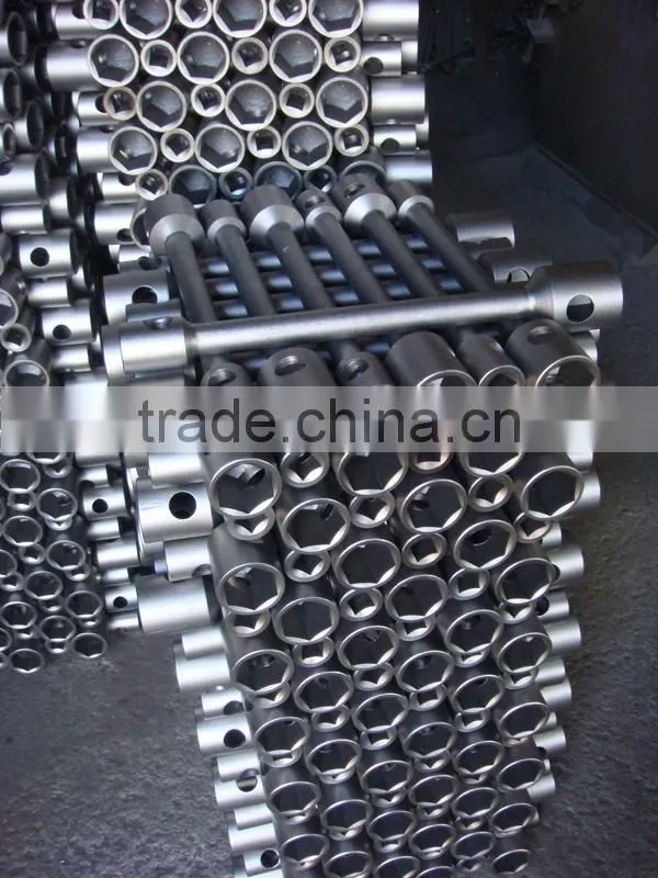 High quality cross rim wrench