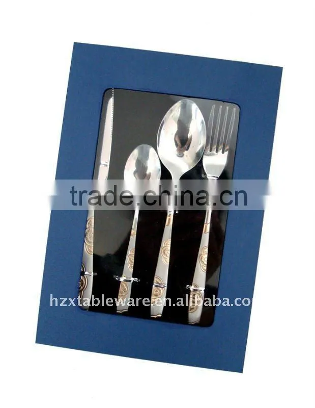 Flatware cutkery set with peacock pattern