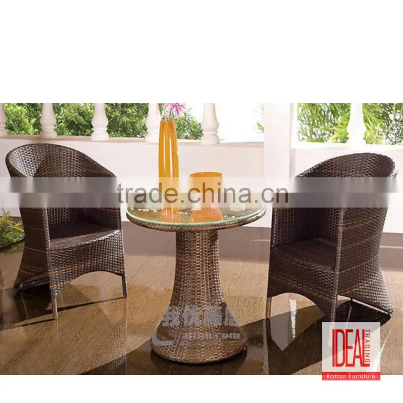 China beach garden table and chair set furniture of rattan