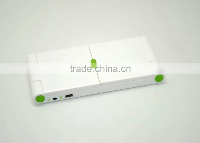 Portable Solar Charger for iPhone and Mobile Phone (XLN-606)
