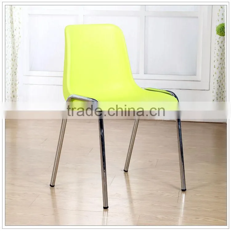 Stackable plastic dining chair with steel frame in dining chair