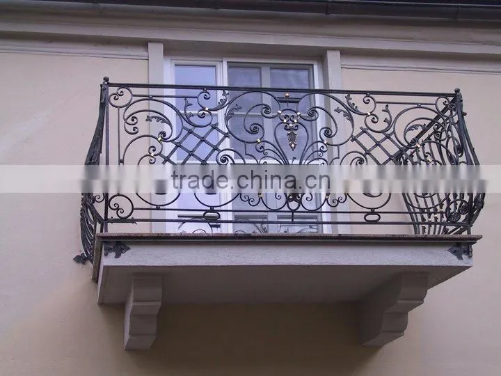 Ornamental iron making machine