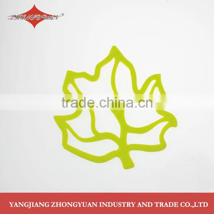 Classic design double stars shaped silicone mat