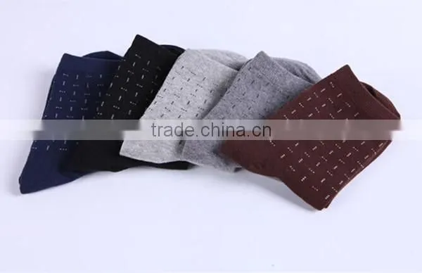 20 pcs/lot hot sale 5 plaids for choice random 5 pattern and many colors seasons casual men socks